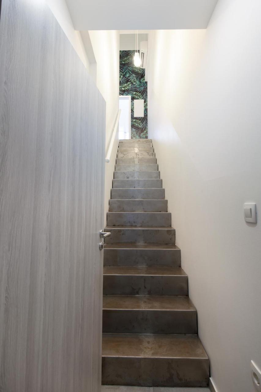 Flex Apartments Tour As Ljubljana Bagian luar foto